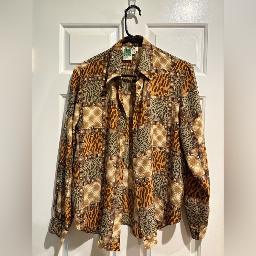 Allison Taylor vintage long sleeve blouse silk button down shirt animal belts M